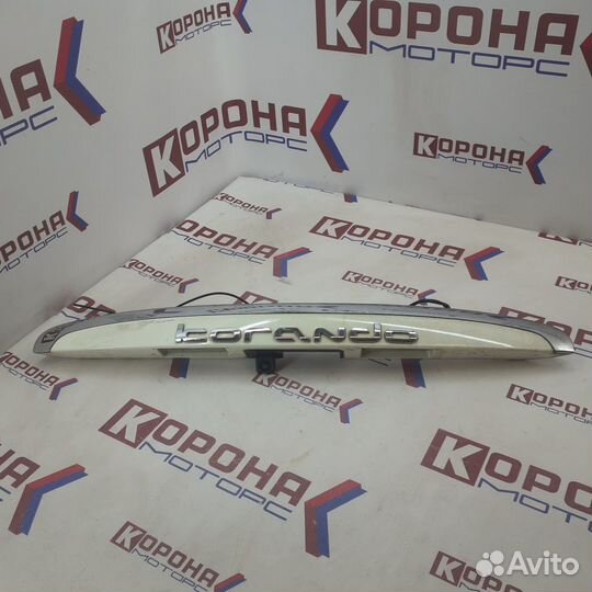 Накладка задней пятой двери ssangyong actyon NEW