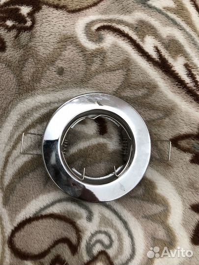 Споты потолочные, встраиваемые