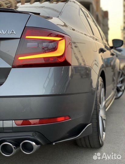 Накладка заднего бампера Skoda Octavia