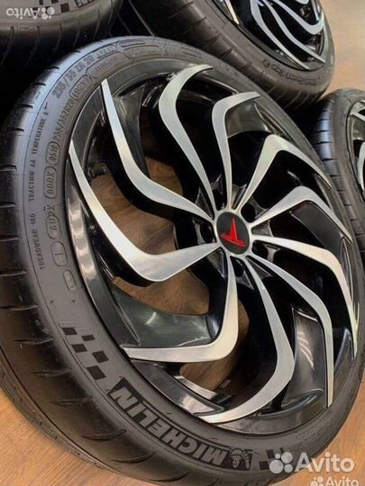 Колеса Tesla/Model 3 michelin 235/35R20