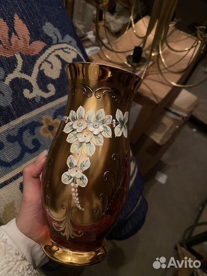 Вазы и статуэтки