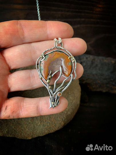 Кулон из агата