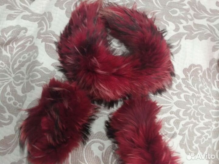 Воротник и нарукавники