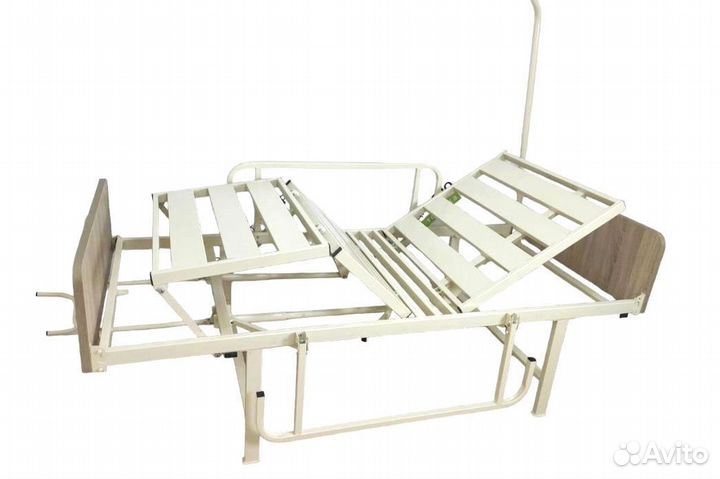 Медицинская кровать для инвалидов