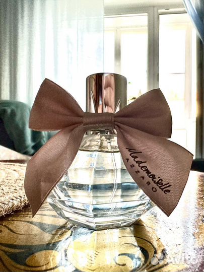 Туалетная вода mademoiselle azzaro