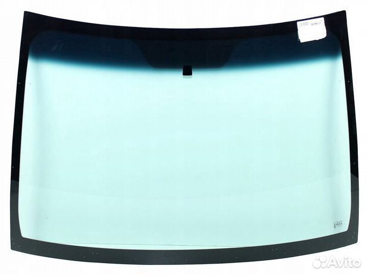 Лобовое стекло на Митсубиши Кольт
