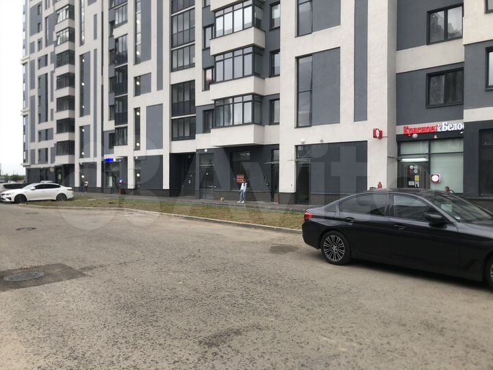 Торговая площадь, 80 м²