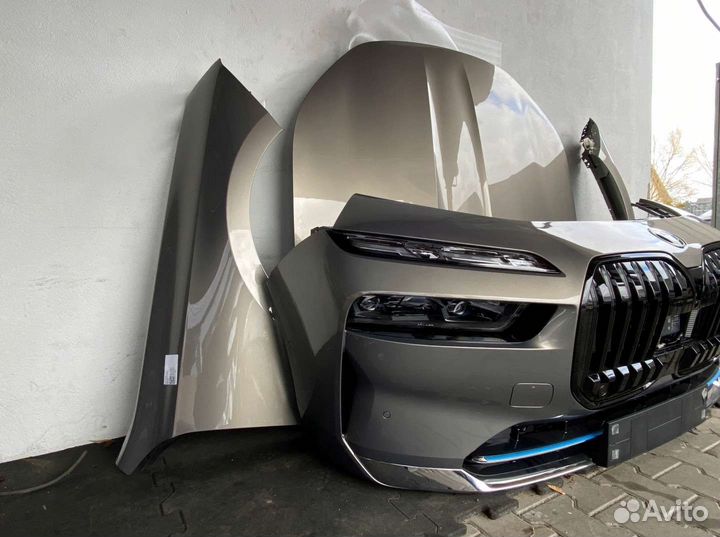 Bmw 7 G70 ноускат фары Swarovski бампер