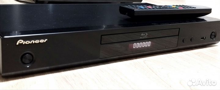 Blu-ray плеер BDP-170 WiFi dlna