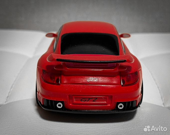 Модель Porsche GT2