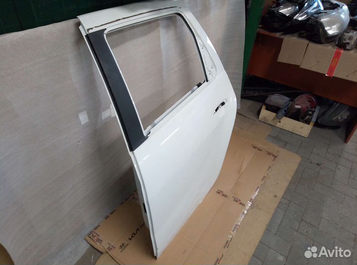 Renault duster дверь задняя левая