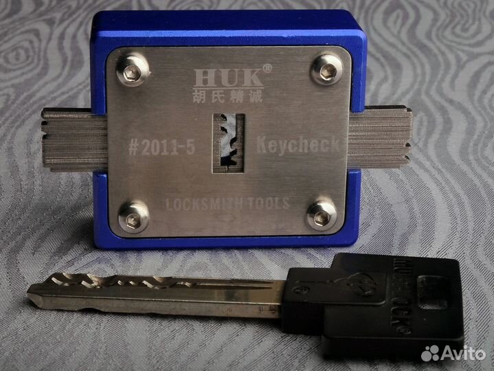 Приспособление для проверки профиля ключа