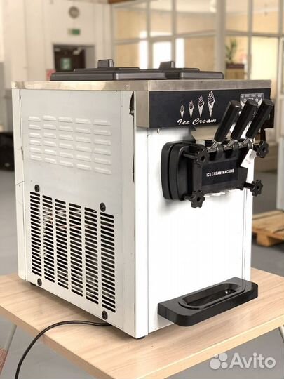 Фризер для мороженого GQ618 новый