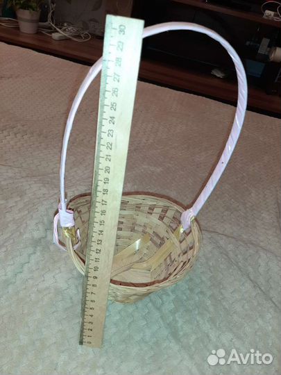 Корзина плетеная