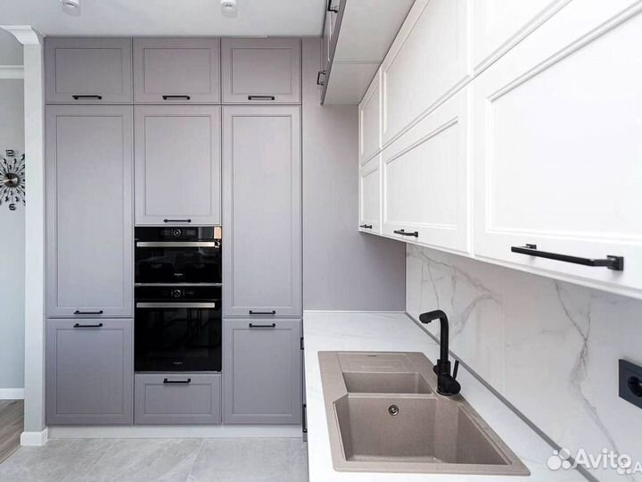 Кухонный гарнитур в современном стиле на заказ