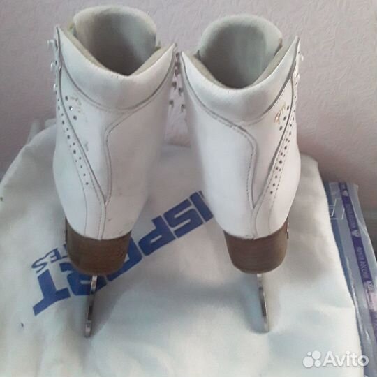 Фигурные коньки risport rf3 pro 220