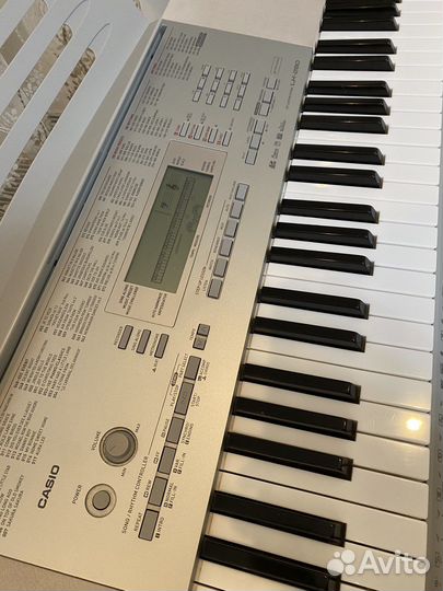 Синтезатор Casio lk-280