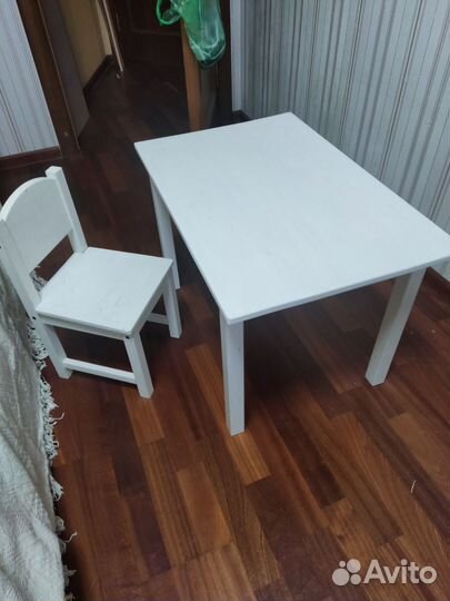 Детский стол и стул IKEA