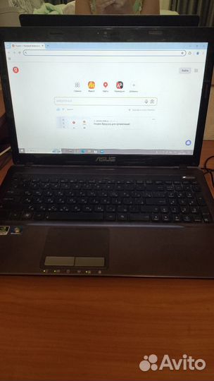 Ноутбук asus