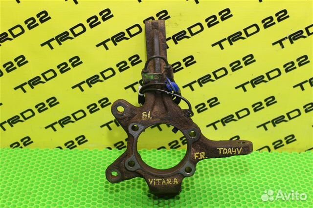 Кулак поворотный передний правый Suzuki Grand