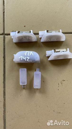 Плафон освещения салона Mercedes Benz W220