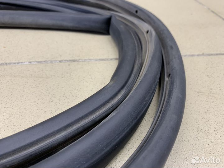 Уплотнитель (внутри) Focus II 2008-2011