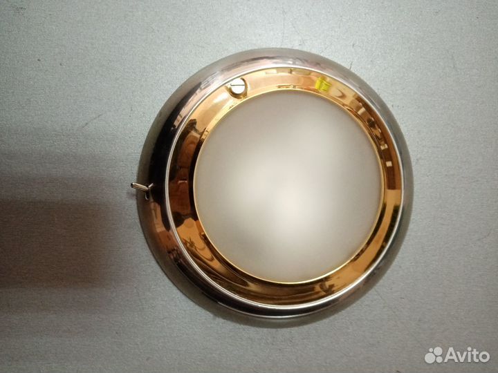 Плафон каютный