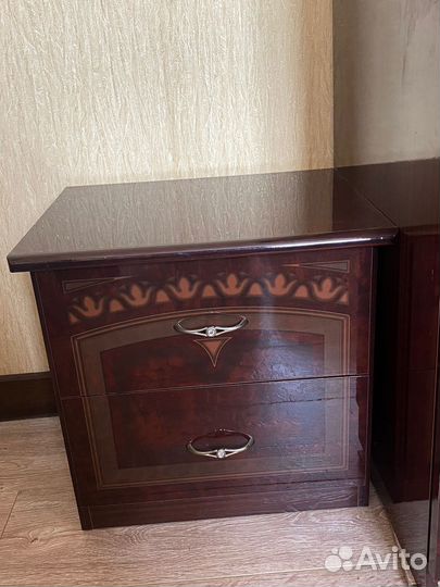 Спальный гарнитур