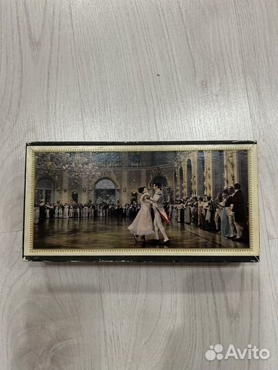 Редкий сувенирный набор спичек спички война И мир