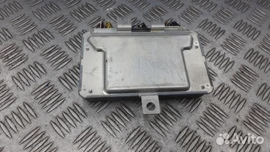 Блок управления подвеской land rover discovery 3