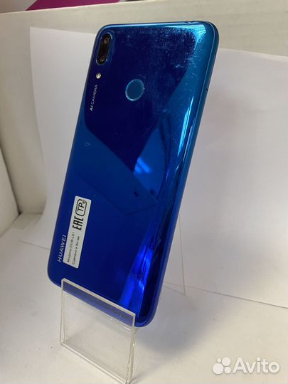 HUAWEI Y7 (2019), 3/32 ГБ