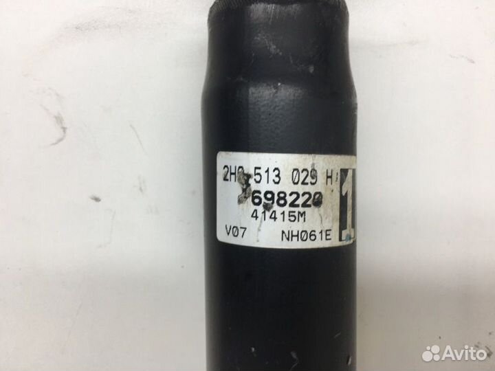 Амортизатор задний Volkswagen Amarok 2.0 TDI 2015