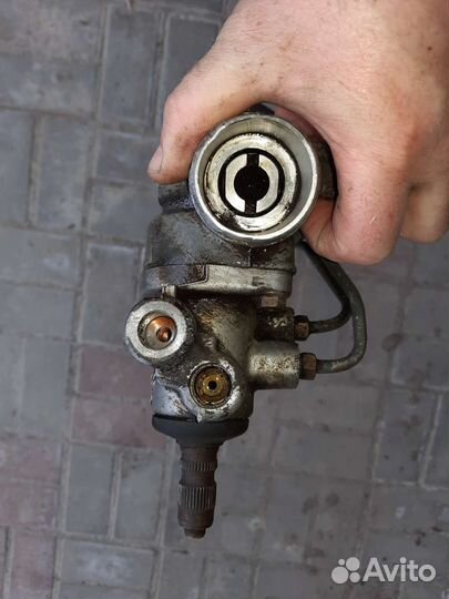 Рулевая рейка toyota mark 2 100