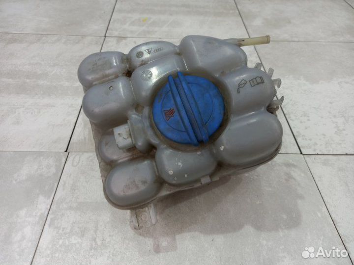 Бачок расширительный Porsche Cayenne S 958 M48.02