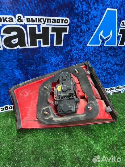 Фонарь в крыло правый Audi A6 C5 2.4 1999