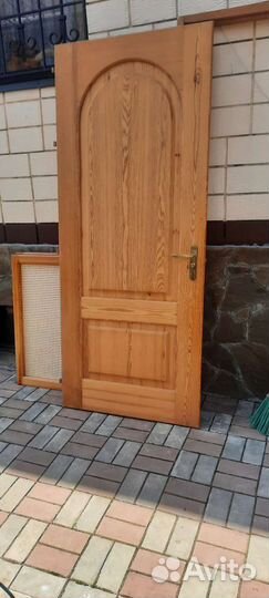 Дверь входная бу дуб