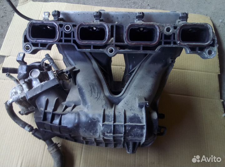 Впускной коллектор Mitsubishi 1540A069