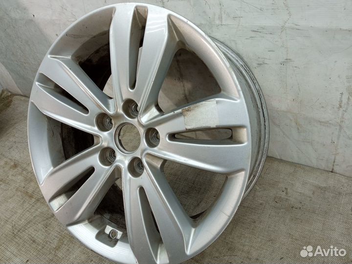 Диск литой Kia Sportage 4 R17