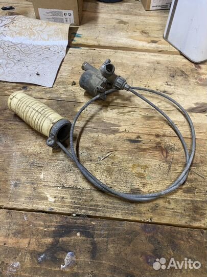 Ручка газа с карбюратором Рига,Зиф