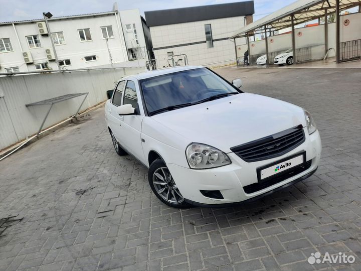 LADA Priora 1.6 МТ, 2011, 140 000 км