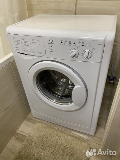 Стиральная машина бу Indesit wisl103