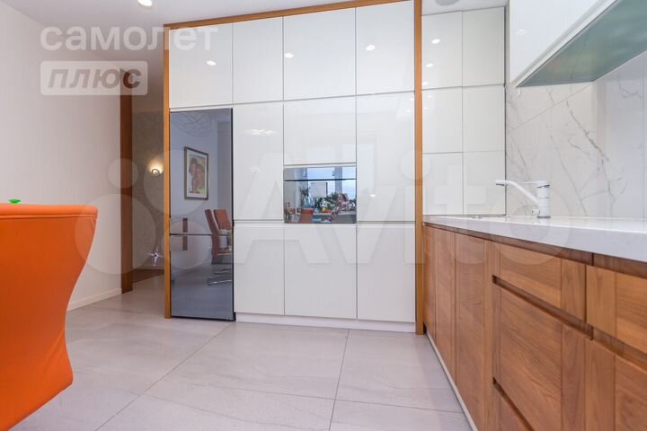 3-к. квартира, 113,4 м², 11/16 эт.