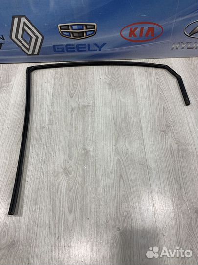 Уплотнитель зад проема стекла двери Kia RIO 3 Прав