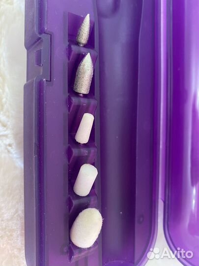 Маникюрный и педикюрный набор