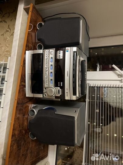 Музыкальный центр philips