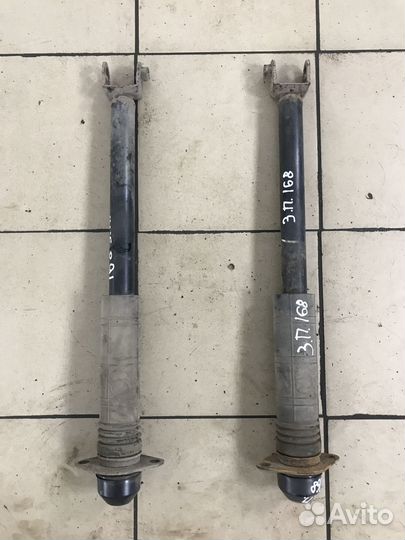 Амортизатор задний Nissan Teana J32