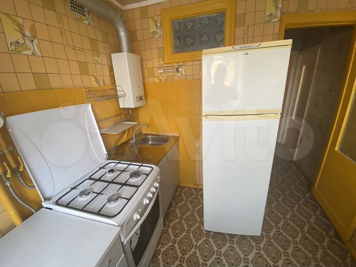2-к. квартира, 40 м², 2/4 эт.