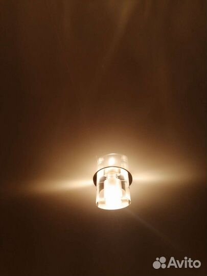 Светильник потолочный