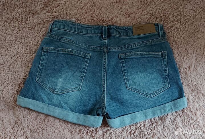 Шортыт Pull&Bear,42 размер