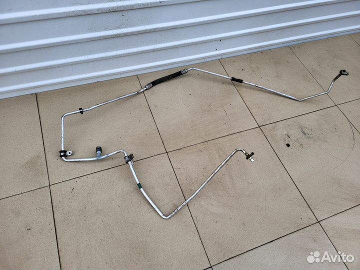 Трубка кондиционера Renault Logan